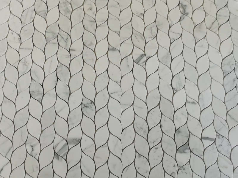 https://www.wanpomosaic.com/natural-waterjet-marble-mosaic-tile-leaf-pattern-backsplash-tiles-product/