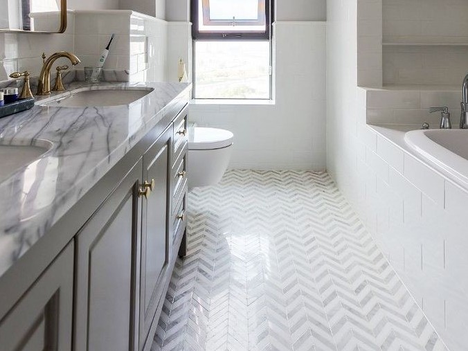 https://www.wanpomosaic.com/hot-sale-white-mosaic-herringbone-chevron-marble-tile-backsplash-product/