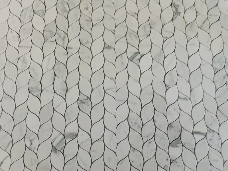 https://www.wanpomosaic.com/natural-waterjet-marble-mosaic-tile-leaf-pattern-backsplash-tiles-product/