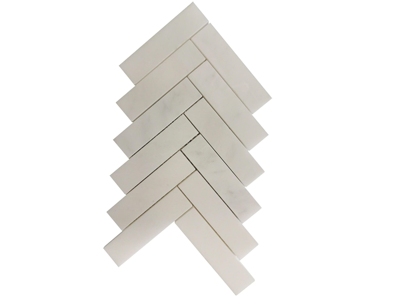 Natural White Hampton Large Herringbone Marble Mosaic Tile Backsplash (1)