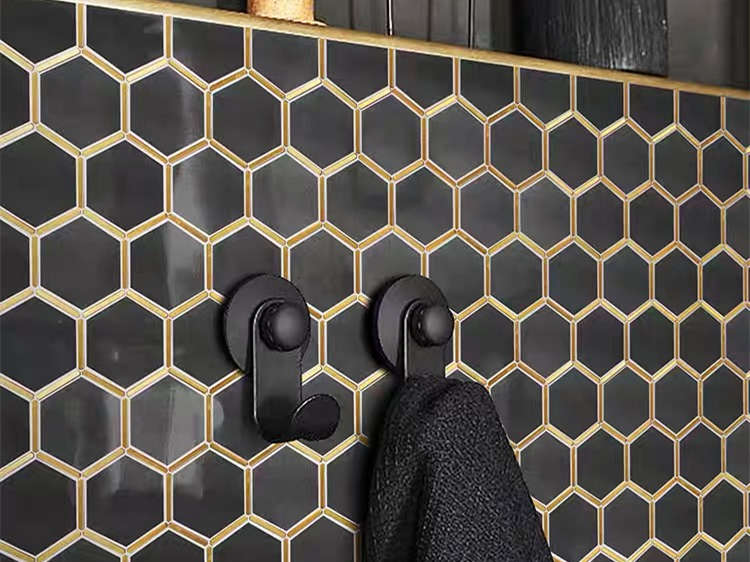 https://www.wanpomosaic.com/marble-and-brass-hexagon-honeycomb-mosaic-tile-backsplash-for-wall-product/